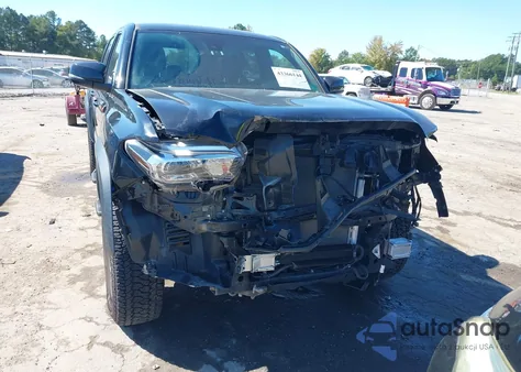 2021 Toyota Tacoma Trd Off-Road z USA, uszkodzony, nr VIN 3TMCZ5AN9MM402547